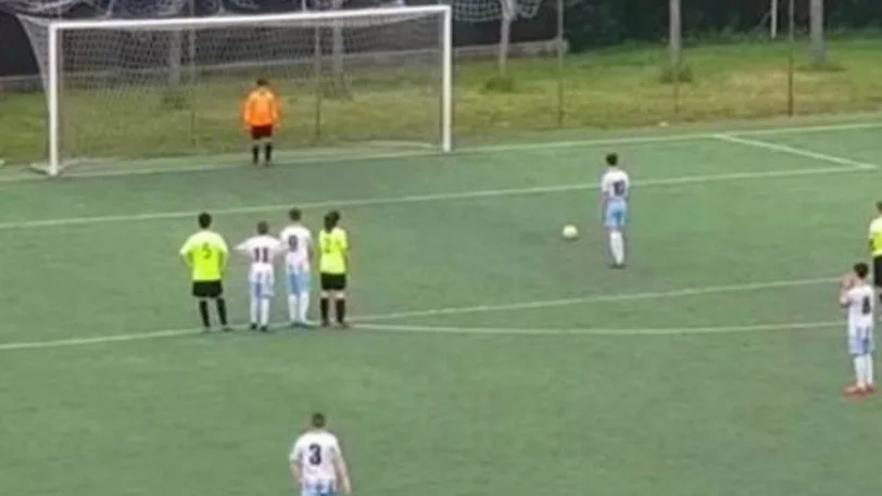 Το fair play της χρονιάς από 13χρονο: Αστόχησε επίτηδες σε πέναλτι! (vid)